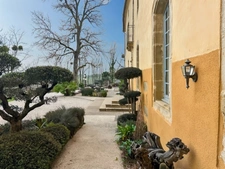 For sale near MARCIAC (32) - 32-room castle - 1540 m2 of living space - 5.8 hectare estate 