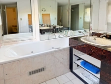 House for sale, 6 rooms, NOGARO (32) - 263 m2 - Land 2443 m2