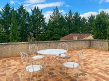 For Sale – Stone village house (6 rooms) of 227 m² in Bazian (Gers) with courtyard and small garden
