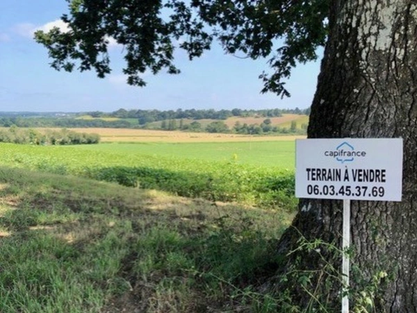 Dpt Gers (32), à vendre proche d'AIGNAN - Terrain de 4 817 m²