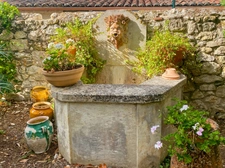 For Sale – Stone village house (6 rooms) of 227 m² in Bazian (Gers) with courtyard and small garden