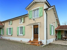 House for sale with 155 m2 of living space in LADEVEZE RIVIERE (32) with 3330 m2 of garden