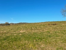 Dpt Gers (32) - for sale near AUCH building of 240 m2 and building land of 3000 m2