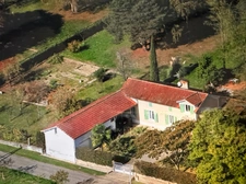 House for sale with 155 m2 of living space in LADEVEZE RIVIERE (32) with 3330 m2 of garden