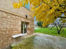 Investment property - 580 m2 - RIGUEPEU - 4 apartments with garden 