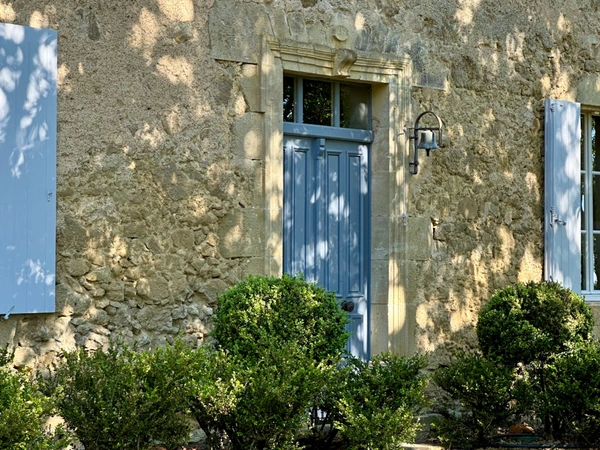 Dpt Gers (32), à vendre BAZIAN propriété P12 de 430 m² avec piscine et terrain de tennis - Terrain de 1,60 Ha 