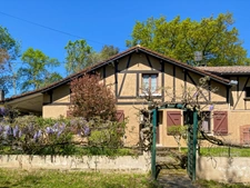 Dpt Gers (32), for sale near NOGARO P8 house of 180 m² - Land of 5498.00 m² - Single storey