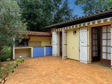 Maison à vendre 6 pièces BASSOUES (32) de 134 m2 avec jardin - 2 chambres d'hôtes - 777 m2