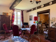 Château à vendre BAS ARMAGNAC (32) - Avec deux gîtes, dépendances, piscine et parc - 19 ha de vignes et terres