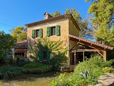 House for sale in Vic-Fezensac (32), 5 rooms - Renovated mill with swimming pool - 120 m² of living space - 6632 m² plot - Potential for a bed and breakfast
