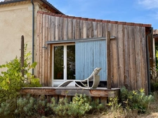Propriété avec 2 gîtes, une chambre d'hôtes et 2 piscines - 2,2 hectares - VIC FEZENSAC (32)