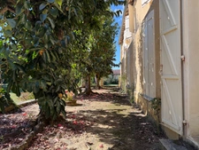 Château à vendre BAS ARMAGNAC (32) - Avec deux gîtes, dépendances, piscine et parc - 19 ha de vignes et terres