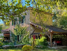 House for sale in Vic-Fezensac (32), 5 rooms - Renovated mill with swimming pool - 120 m² of living space - 6632 m² plot - Potential for a bed and breakfast