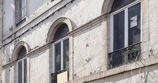 Building for sale in EAUX BONNES (64) - 256 m2 living space - Land 202 m2