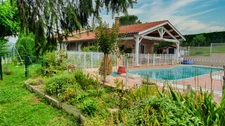 À vendre : Maison contemporaine P8 près d'Auch (Gers - 32)