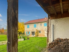Investment property - 580 m2 - RIGUEPEU - 4 apartments with garden 