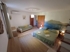 Un véritable havre de paix au cœur de la nature – 310 m² habitables avec 2 gîtes et de nombreuses dépendances 