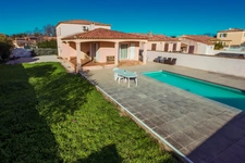   Maison 5 chambres avec grand jardin et piscine – Istres/Trigance