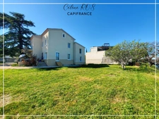 Elegant Manor House with Panoramic Views – Istres, on the Edge of the Étang de l'Olivier