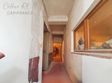 Maison de village à fort potentiel – Cœur d’Eyguières