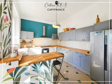 Elegant Manor House with Panoramic Views – Istres, on the Edge of the Étang de l'Olivier