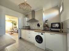EXCLUSIVITÉ CLERMONT-FERRAND  T3 de 57 m² en dernier étage : Le compromis idéal entre confort urbain et sérénité.