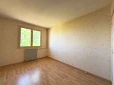 Maison familiale de 192 m2 avec fort potentiel à Chavaroux