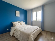 Une maison contemporaine lumineuse et aux beaux volumes au Cendre