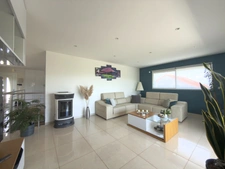 Une maison contemporaine lumineuse et aux beaux volumes au Cendre