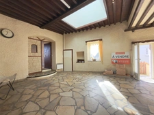 Maison de caractère de 65m² – Vie de plain-pied – Veyre-Monton (Soulasse)