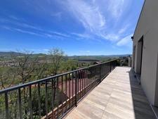 Maison Contemporaine avec vue panoramique à Corent