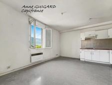 SERRIERES EN CHAUTAGNE (73) - 2 PIECES de 32m² exposé ouest avec parking, petite copropriété