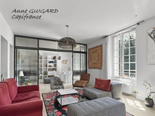 ANNECY (74) : Appartement 4 pièces de 107m² de style "Belle époque" avec garage, cave et greniers