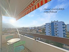 ANNECY-LE-VIEUX (74) - A 5-minute walk from Les Pommaries, beautiful 4-room corner apartment on the penultimate floor
