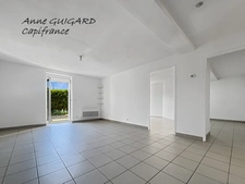 SERRIERES EN CHAUTAGNE (73) - 3 PIECES exposé sud avec terrasse de 41m² et parking, petite copropriété