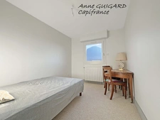 ANNECY-LE-VIEUX (74) - A 5-minute walk from Les Pommaries, beautiful 4-room corner apartment on the penultimate floor