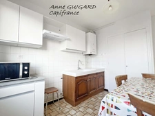 ANNECY-LE-VIEUX (74) - A 5-minute walk from Les Pommaries, beautiful 4-room corner apartment on the penultimate floor