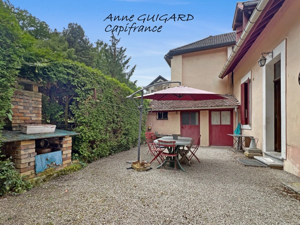  ANNECY (74) - MAISON DES ANNEES 30 FACE AU LAC D'ANNECY