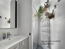 ANNECY (74) : Appartement 4 pièces de 107m² de style "Belle époque" avec garage, cave et greniers