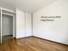 VALLEIRY (74) - APPARTEMENT 3 PIECES EN REZ DE JARDIN EXPOSE SUD-OUEST AVEC GARAGE AU CALME