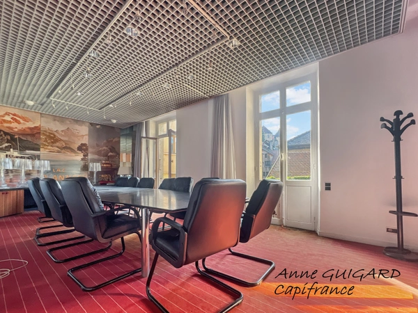ANNECY (74) - Vieille ville - Vue lac exceptionnelle - Appartement 4 pièces de 92m² 