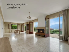 VEYRIER DU LAC (74) - VILLA de 151m² habitables avec VUE LAC exceptionnelle à 200m des plages 