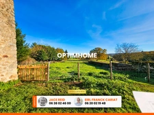 MAISON DE 203 M² AVEC UNE DEPENDANCE, L’ENSEMBLE SUR 4021 M² DE TERRAIN CLOS 