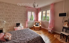 Maison à vendre 10 pièces BARBEZIEUX SAINT HILAIRE (16) Quartier calme proche du centre