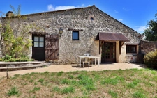Maison à vendre 4 pièces, dans un lieu unique, à Soubran