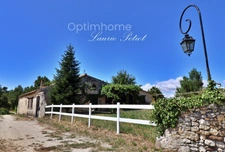 Maison à vendre 4 pièces, dans un lieu unique, à Soubran
