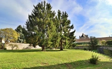 Maison à vendre 10 pièces BARBEZIEUX SAINT HILAIRE (16) Quartier calme proche du centre