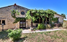 Maison à vendre 4 pièces, dans un lieu unique, à Soubran