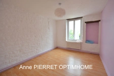 À vendre – Spacieuse maison de ville 6 chambres à Stenay Proche Belgique et Luxembourg