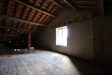 🏡 À vendre – Maison à rénover de 144m² avec potentiel à Peuvillers avec un terrain de 495 m² situé en zone à bâtir- proche Belgique et Luxembourg